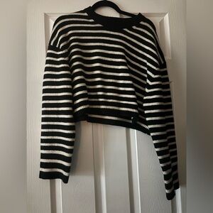 H&M Black and White Striped Crew Neck Sweater